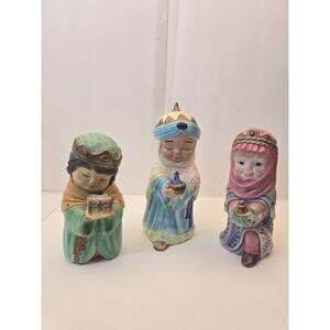 Vintage 3-Piece Wise Men Nativity Figurine Set Ceramic Pastel Christmas Decor